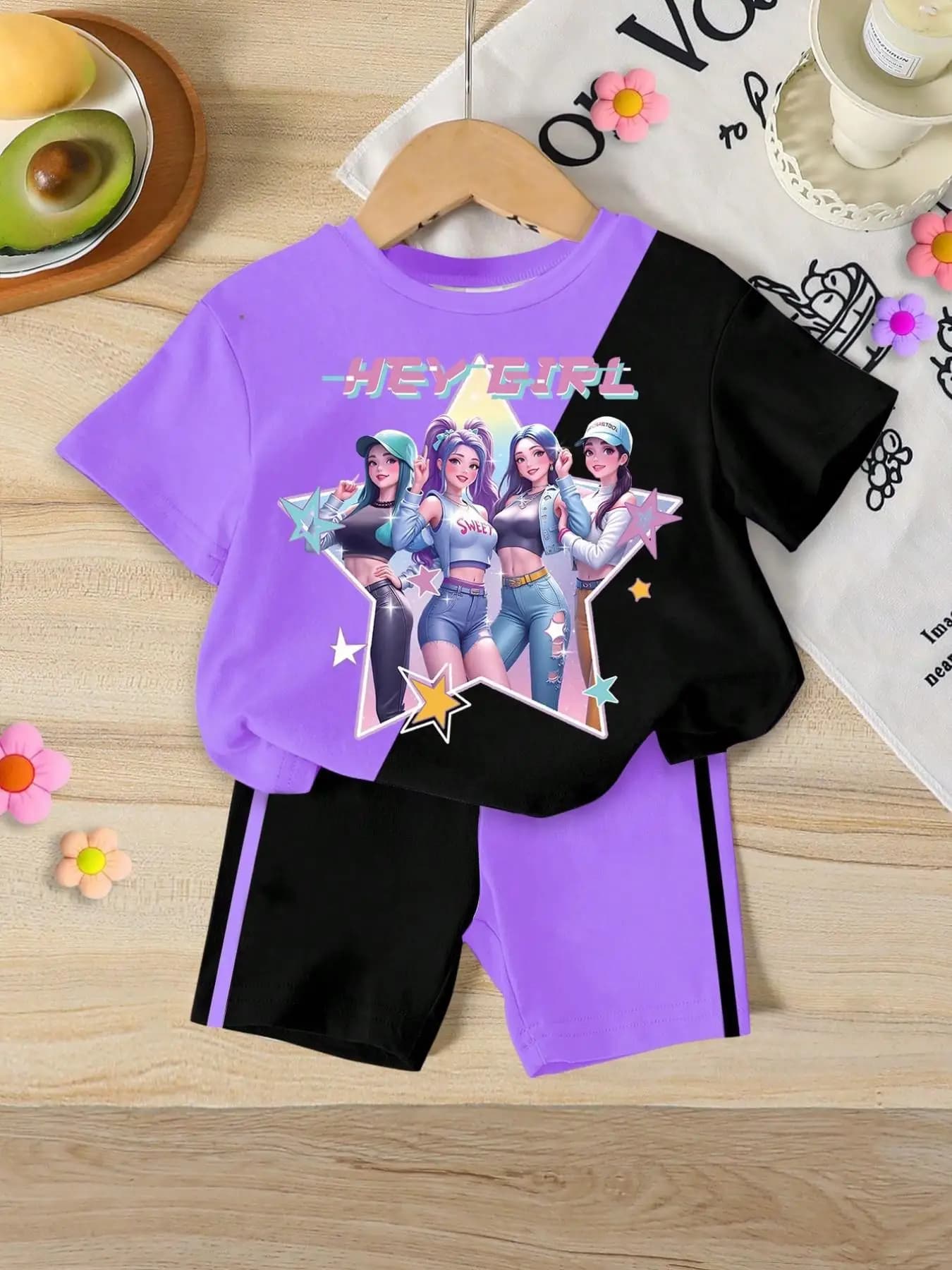 Set di pantaloncini casual da ragazza con motivo in stile Girl Group, set con stampa digitale viola, t-shirt da ragazza a blocchi di colore e pantaloncini da ciclismo attillati, set da 2 pezzi, adatto a bambine dai 4 ai 12 anni per varie occasioni