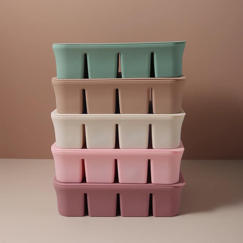 Vassoio per contenitori per alimenti con stampo per cubetti di ghiaccio in silicone alimentare da 12 griglie senza BPA