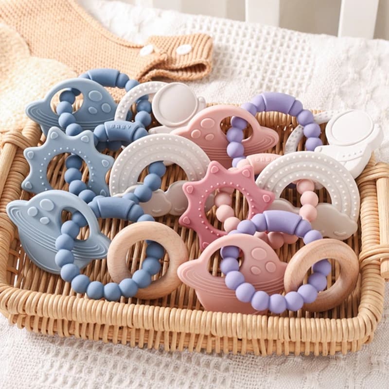 Massaggiagengive in Silicone per la cosa del bambino mastica per neonati massaggiagengive per uso alimentare lettino da allenamento giocattolo per bambini giocattolo a sonagli per bambini