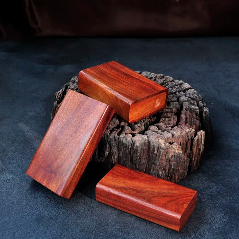 Legno Massello di Ebano sangue Portasigarette 10/20 Spiedi Pressureproof di Fumo Portatile Scatola di Immagazzinaggio Lettering Personalizzato Creaty Regalo