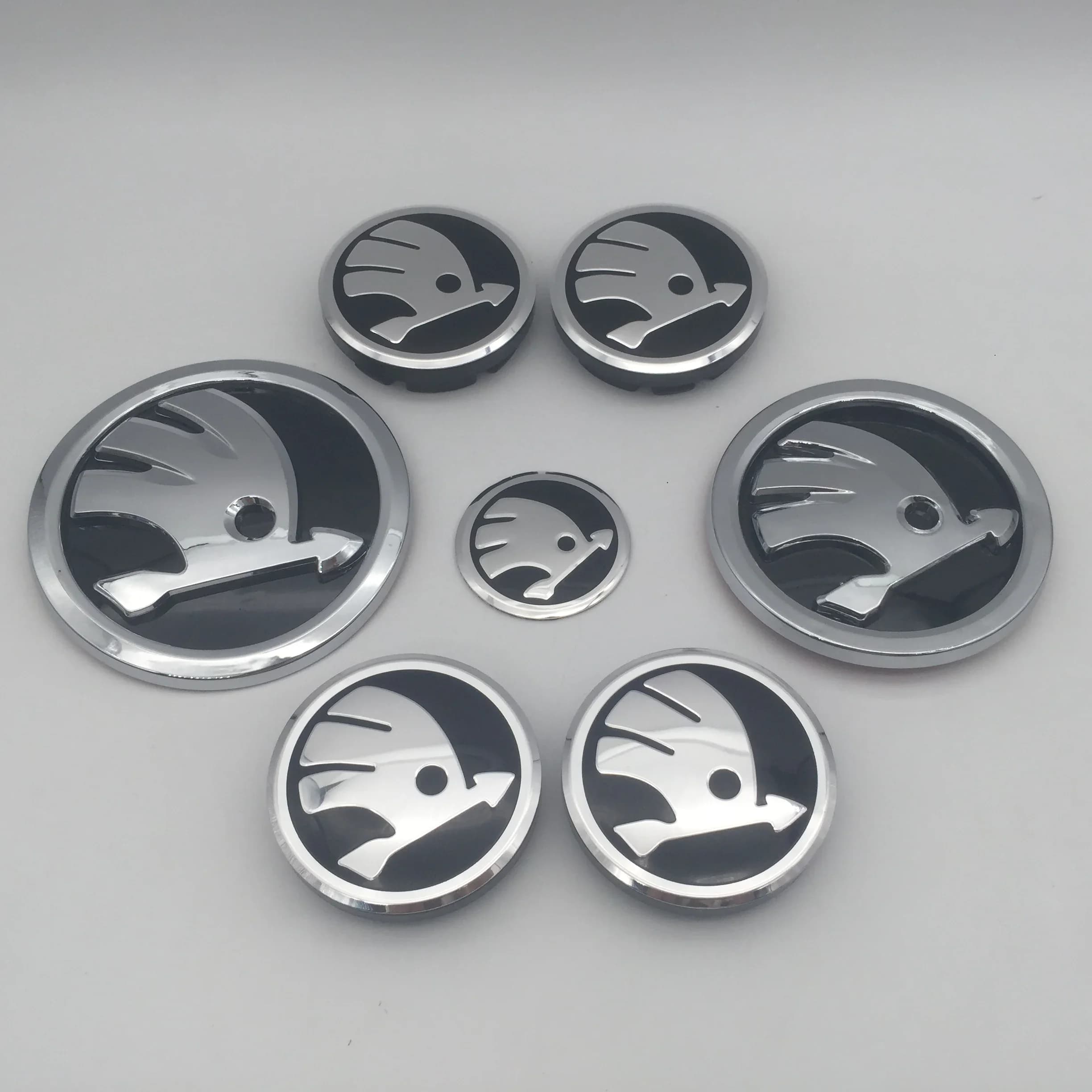 7 pezzi 3D per skoda Car Wheel Center Cover cap cofano anteriore distintivo bagagliaio posteriore emblema adesivo sterzo 1x90mm, 1x80mm,1x42mm,4x56mm