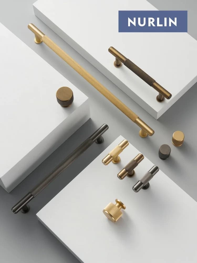 Nurlin Manopole da cucina con motivo lineare in ottone massiccio Maniglia per porta dell'armadio Maniglia per cassetto Gunmetal Oro opaco Bronzo antico
