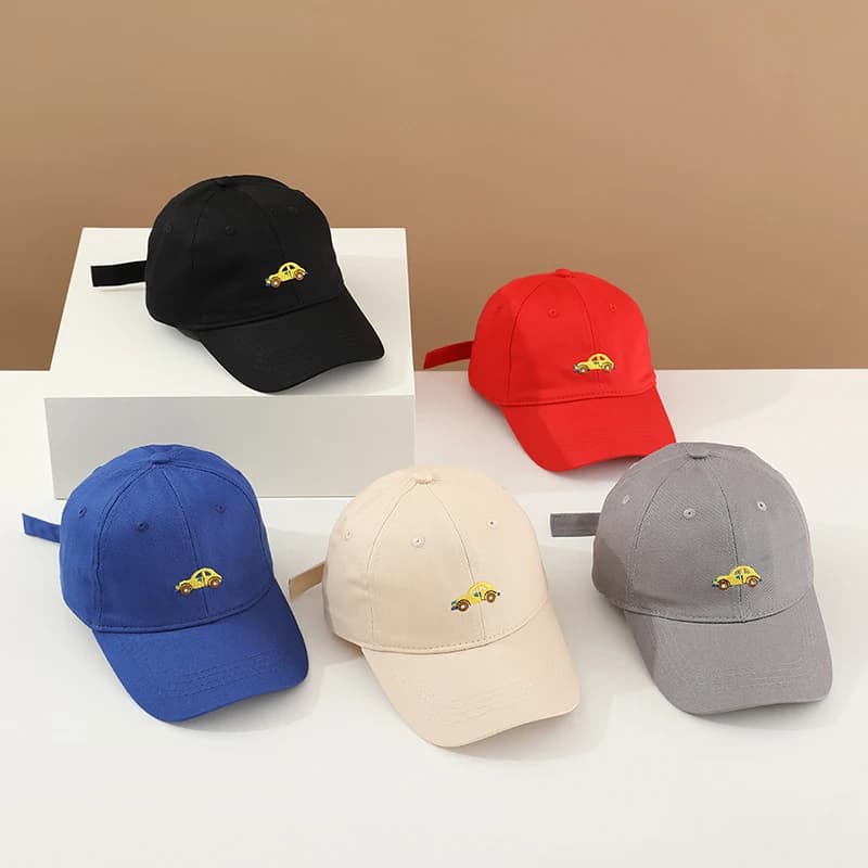 Cappellini da Baseball per Bambini con Ricamo di Auto Cartoon, Cappelli Estivi per Bambini da 2-8 Anni, Cappelli Sportivi in Cotone