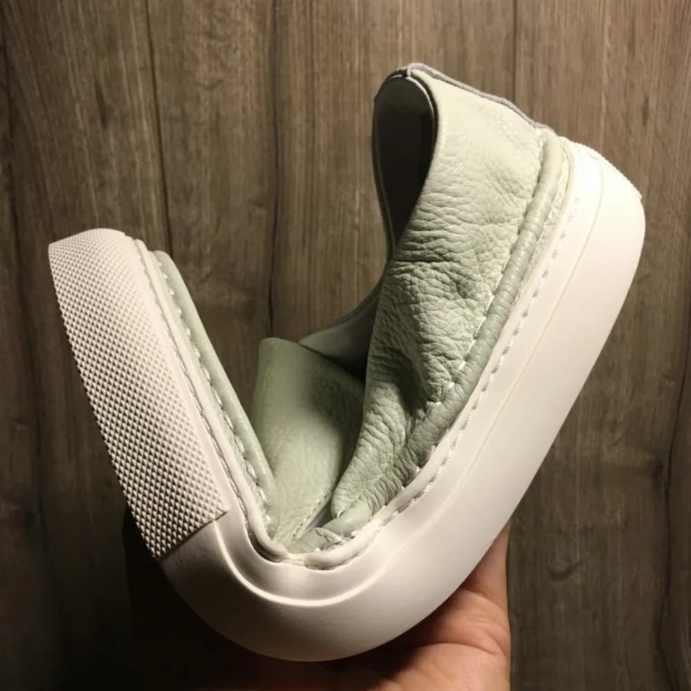 Mocassini Casual da Uomo in Vera Pelle Bianca, Traspiranti, Sneakers alla Moda con Suola Morbida, Scarpe da Uomo di Marca di Lusso