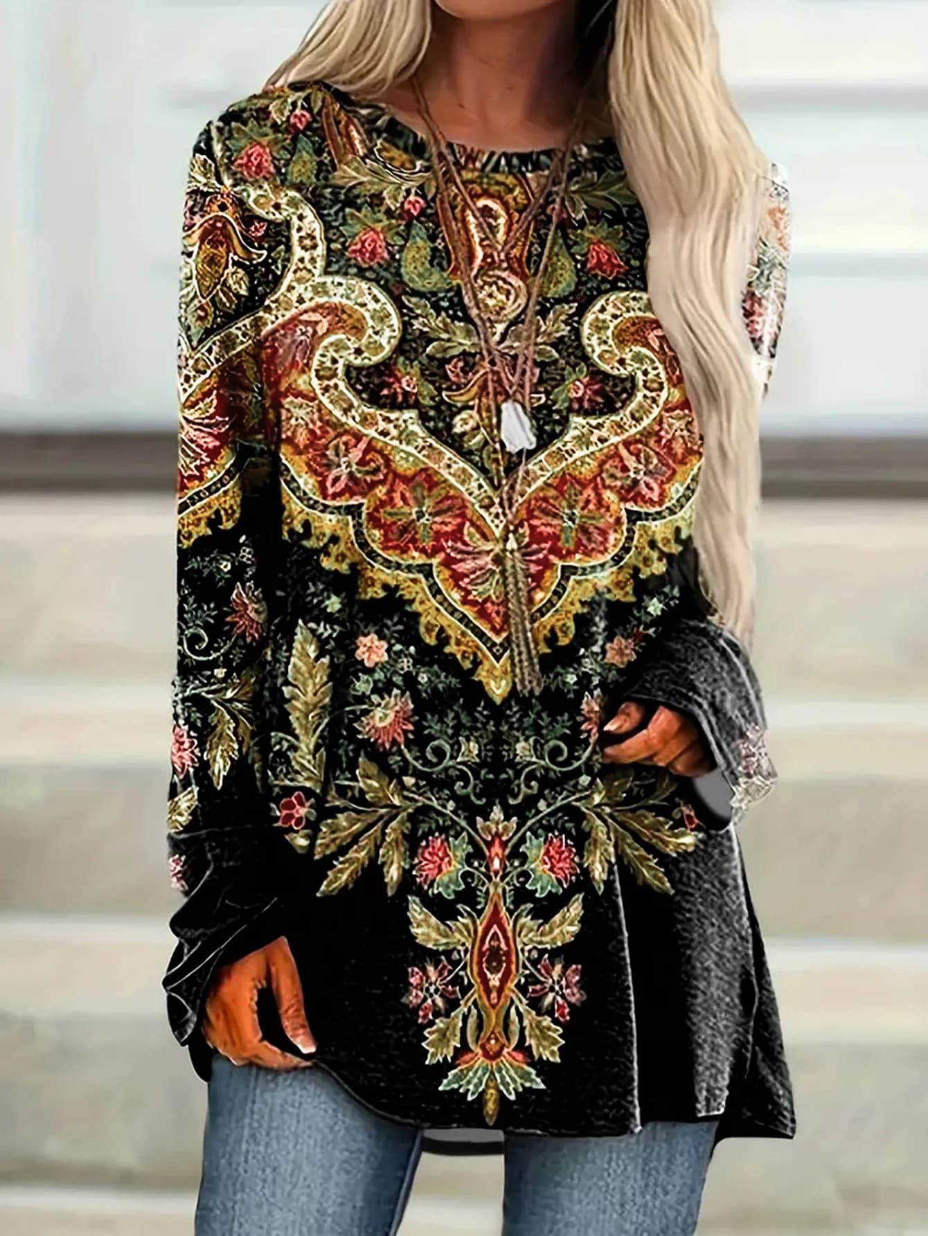 Women's Paisley Floral T - Shirt, Casual Long - Sleeve round-neck tops, Casual Fall & Daily Wear