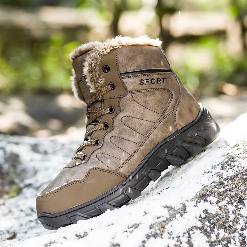 Stivali da neve da uomo 2025 Nuovi stivali in cotone comodi e caldi in peluche, scarpe da trekking casual antiscivolo invernali per uomo