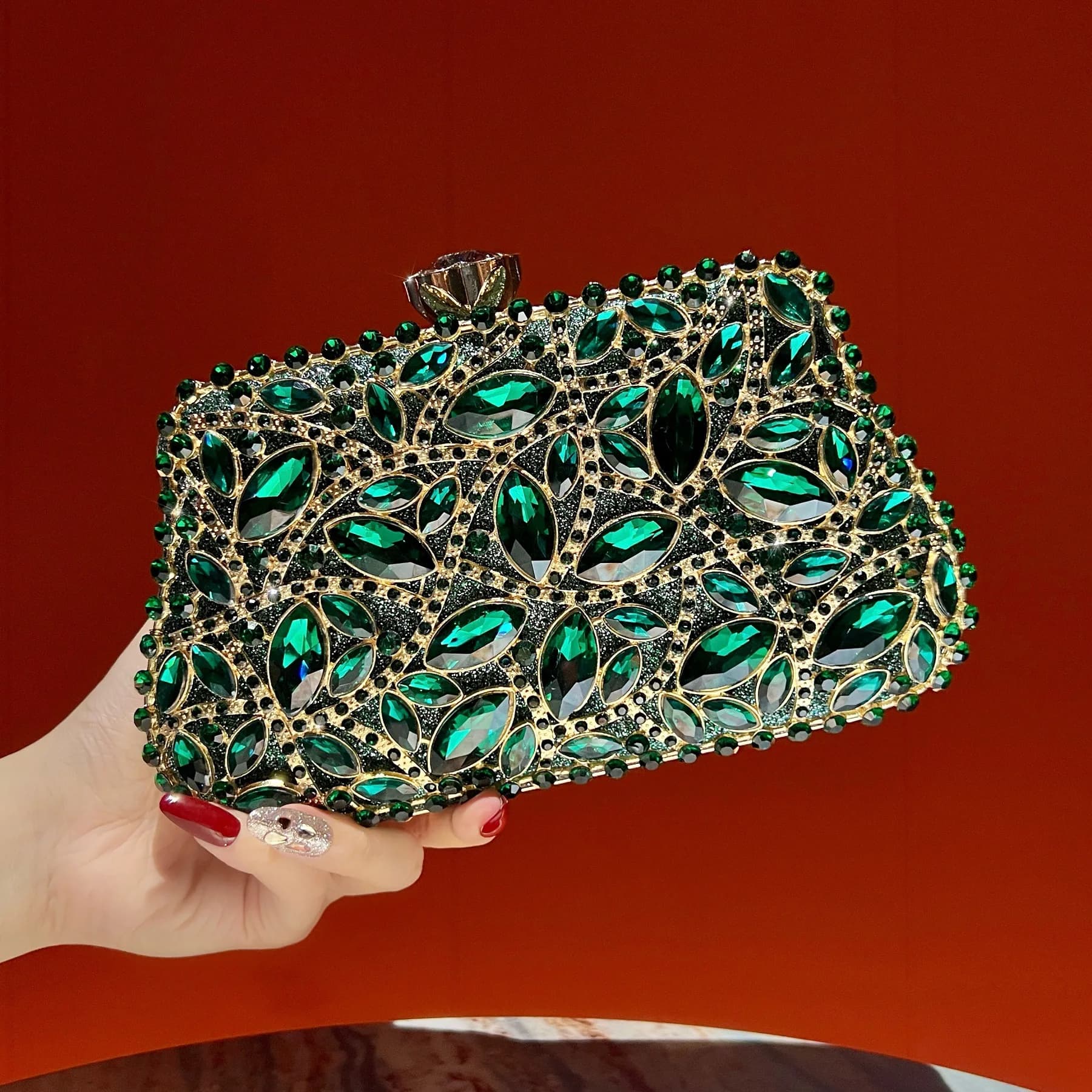 New women's light luxury rhinestone clutch fashionable small hand women's hand grab diamond-encrusted high-end dinner bag