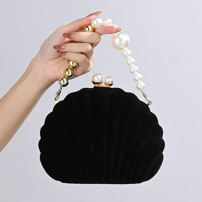 Elegant Velvet Clutch Bag for Women Retro Evening Dress Bag Handbag Double Chain Shoulder Bag Lock Buckle Closure