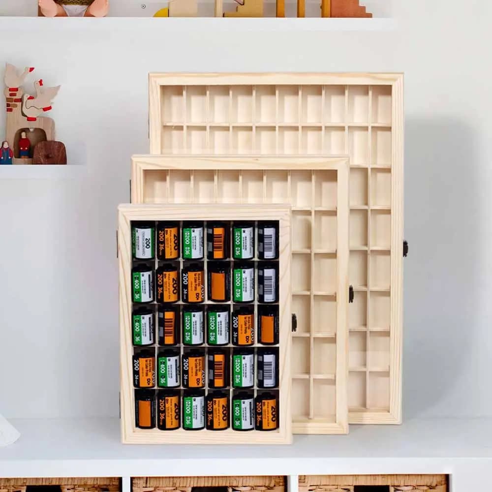 Durable Wooden Display Rack Dustproof with Lid Storage Box High-capacity Multi Purpose Case for 135 Film Cassette