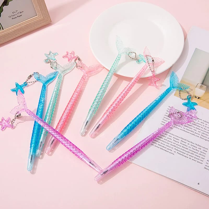 Penna neutra con glitter di cristallo da 5 pezzi con ciondolo a forma di sirena, cancelleria per studenti, penna gel carina per cartoni animati, regalo per feste di compleanno per bambini