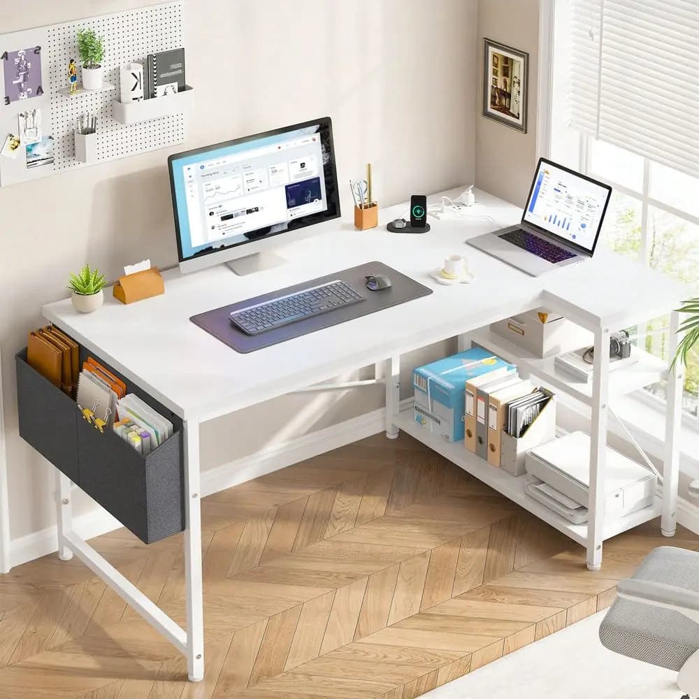 Scrivania per computer 48 con prese di corrente, scrivania da gaming con ripiani reversibili, scrivania da ufficio per spazi angolari, scrivania a L per camera da letto