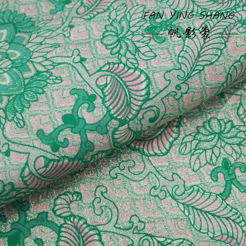 Tessuto Jacquard Broccato Verde con Fondo Rosa 2026 per Cappotti e Abiti - Tessuti per Cucito Fai da Te