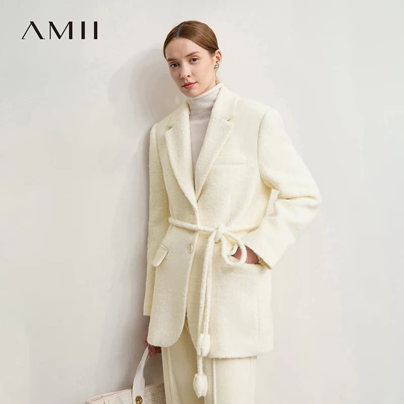 Amii Cappotto di lana double face Donna Sciolto Solido Caldo 2025 Cappotto invernale Donna Nuovo Versatile monopetto con cintura Top 12554032