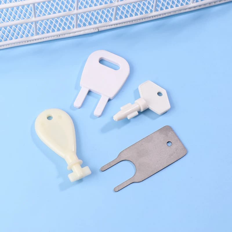 Accessori di ricambio per parti per hotel, casa, bagno, carta igienica, dispenser di sapone, serratura, chiavi in plastica, strumenti principali