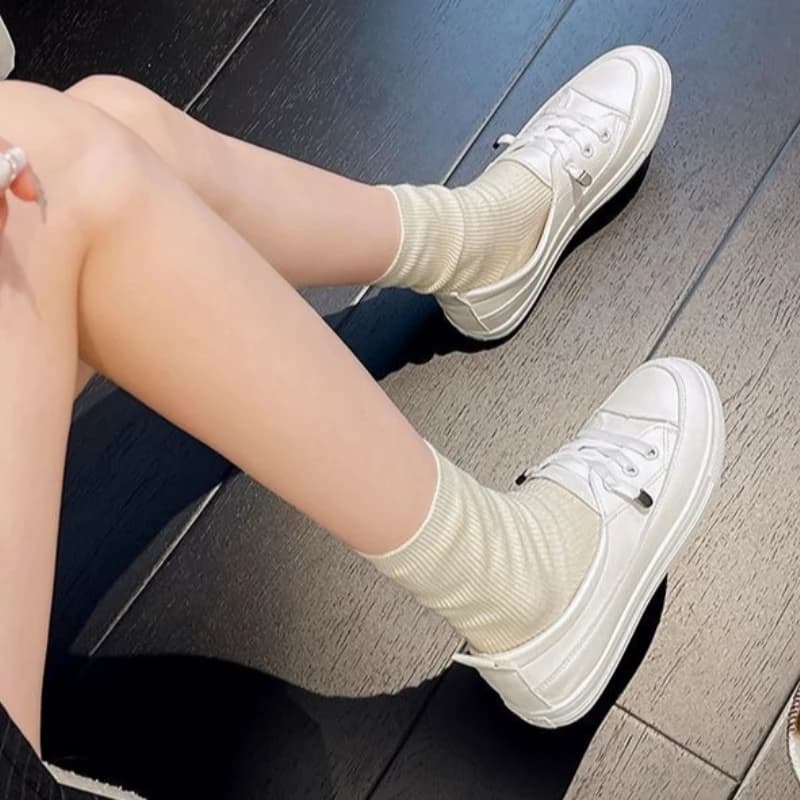 Women Casual White Sneakers Spring Summer Slip on Leather Flats Soft Sole Comfortable Walking Shoes Low Top Student Fashion 2026