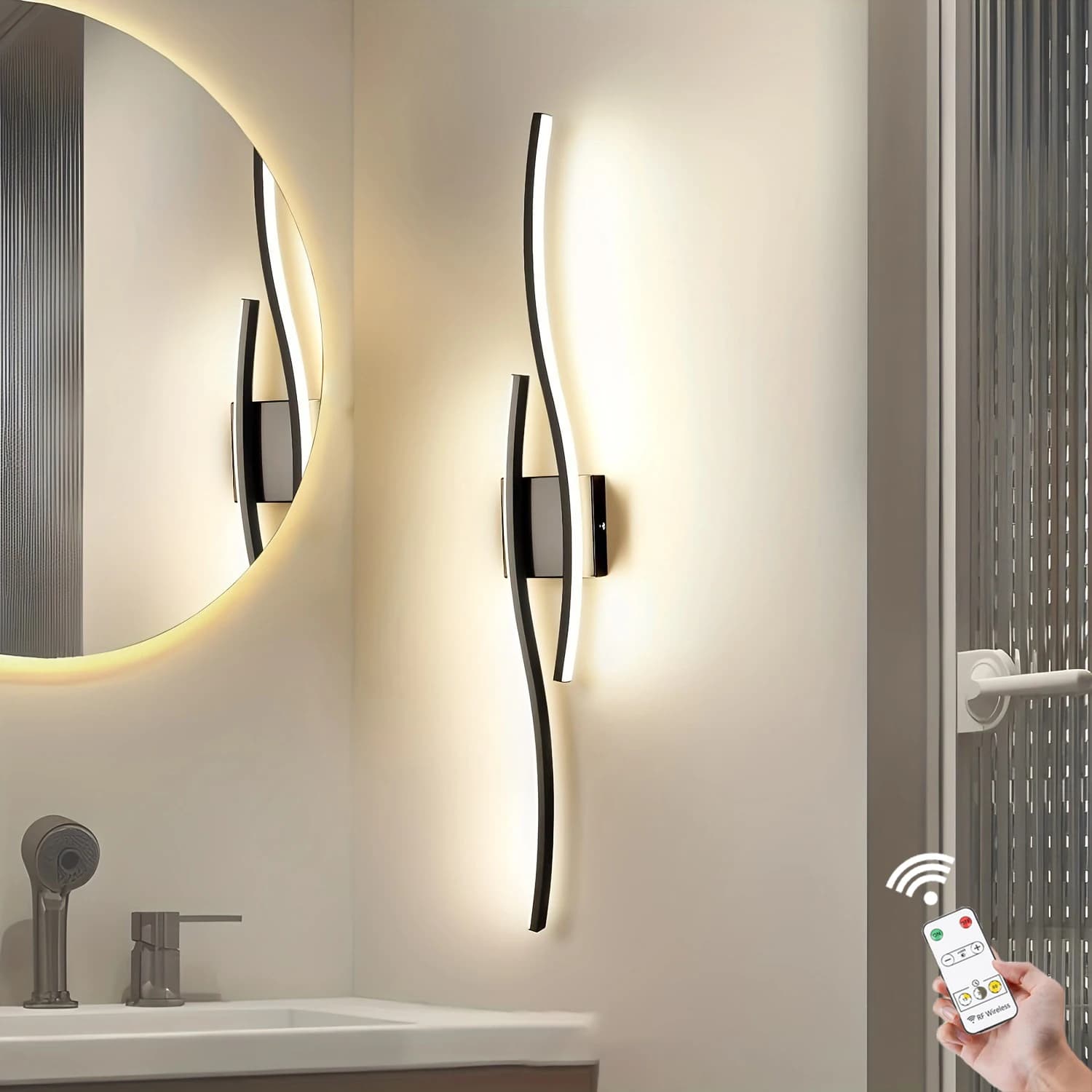 Lampada da parete minimalista a strisce LED moderna luce decorativa di sfondo in oro bianco nero per apparecchio di illuminazione domestica della camera da letto del soggiorno