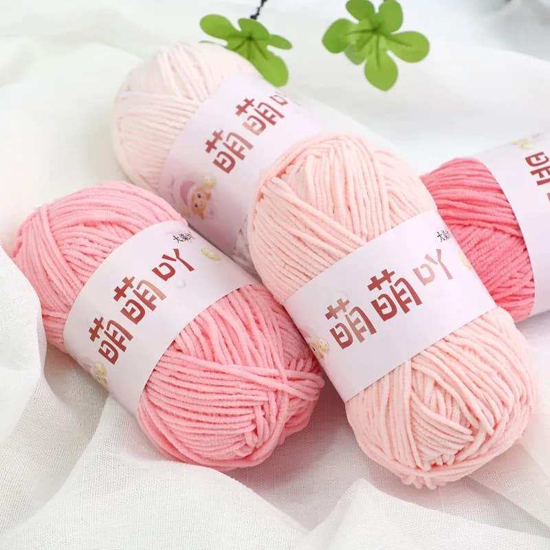 40g 148m Maglia a mano in ciniglia di velluto filato fai da te maglione lavorato a mano sottile caldo all'uncinetto linee di lavoro a maglia per maglione coperta cappello