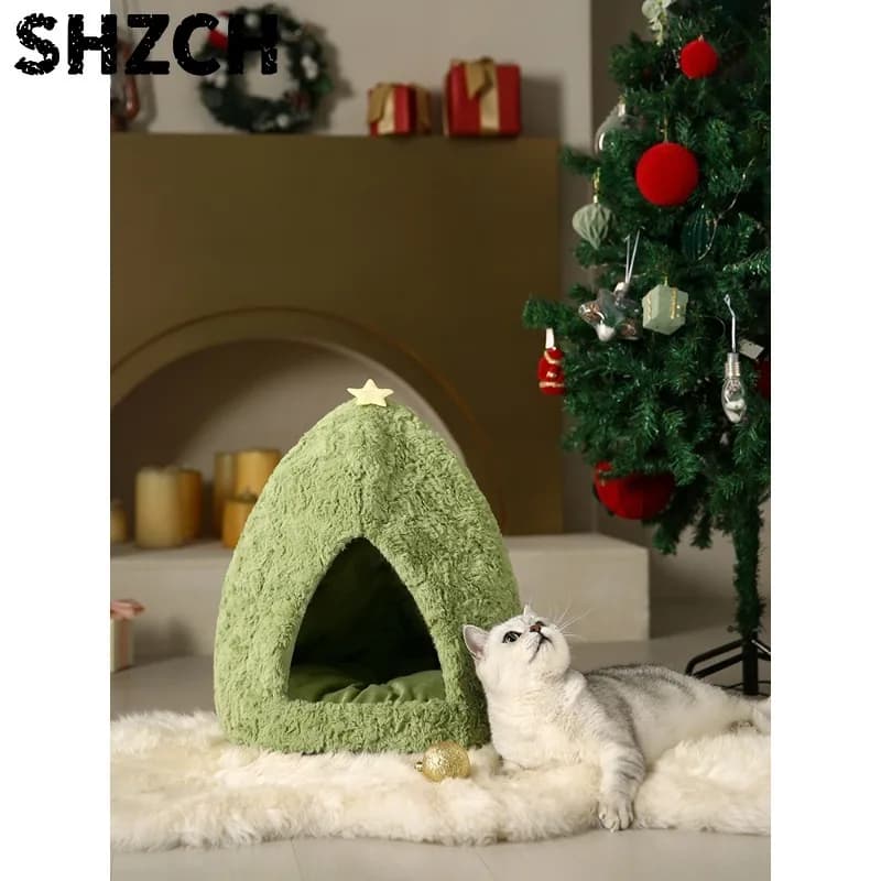 Pet litter creative Christmas cat litter winter warm puppy litter closed cat house universal in all seasons