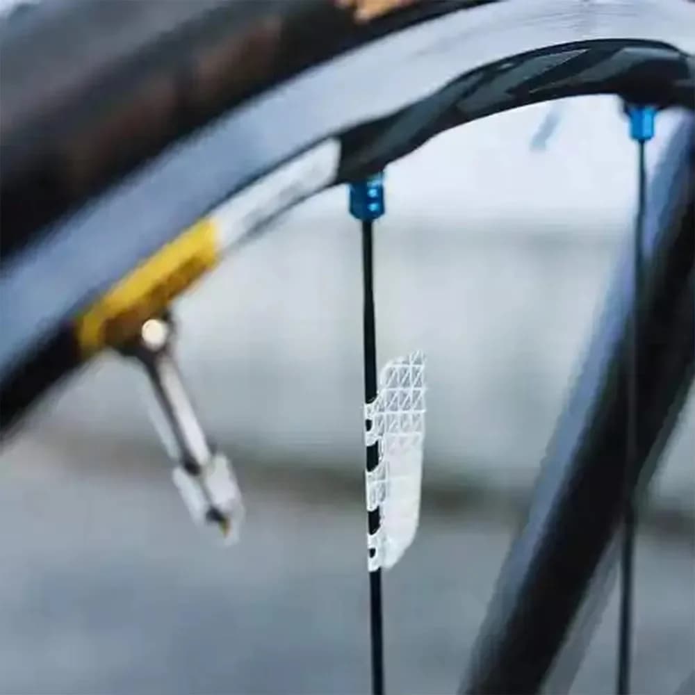 Luci riflettenti per ruote da bici da 4 pezzi, riflettori per cerchioni per raggi per la sicurezza della bicicletta, accessori per la guida notturna