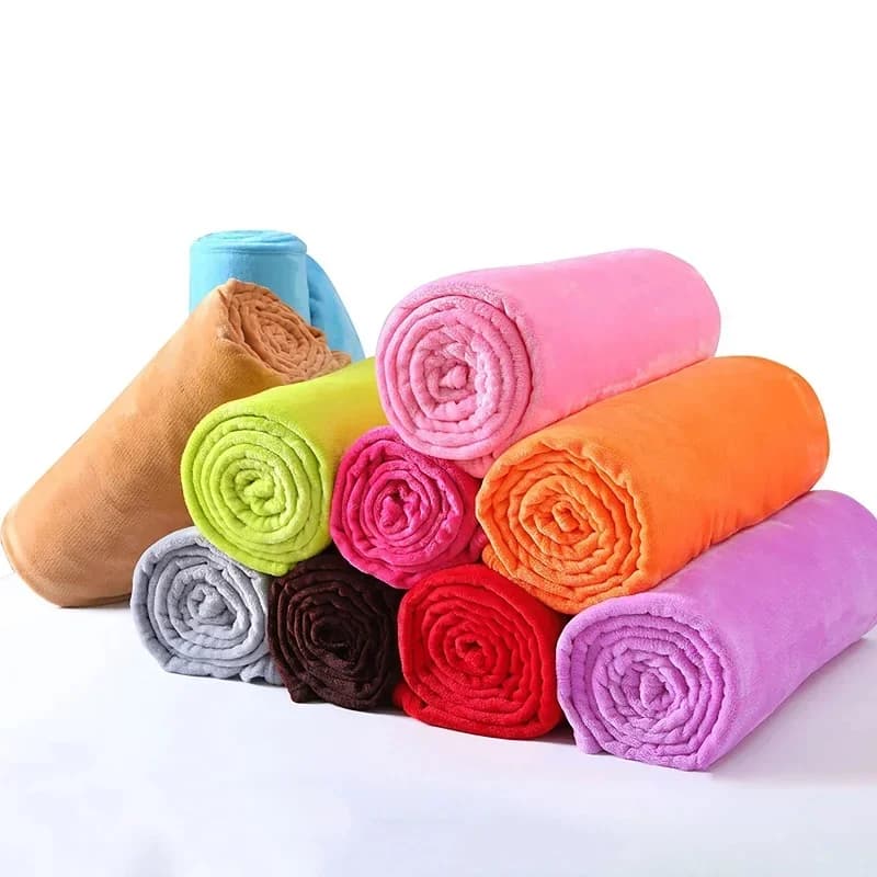 Coperta in pile corallo per divano, monocromatica, leggera peluche sfocata, super morbida, flanella in microfibra, coperte per pisolino, calda