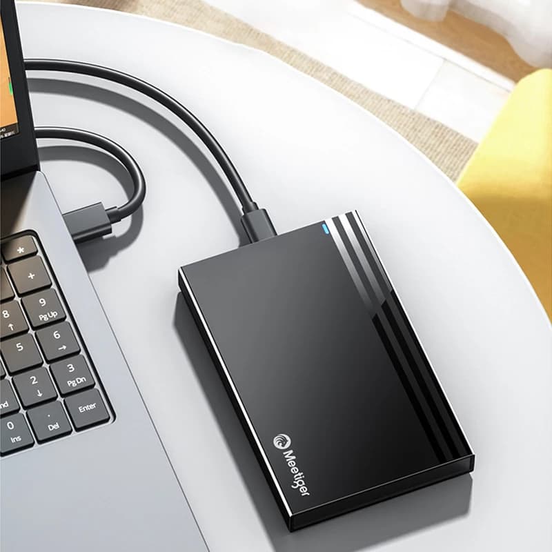 Custodia per disco rigido Goldpo Custodia per disco rigido da 2,5 '' SATA a USB 3.0 per disco SSD HDD Box Custodia USB C 3.1 Gen 2 Custodia per HDD esterno HD