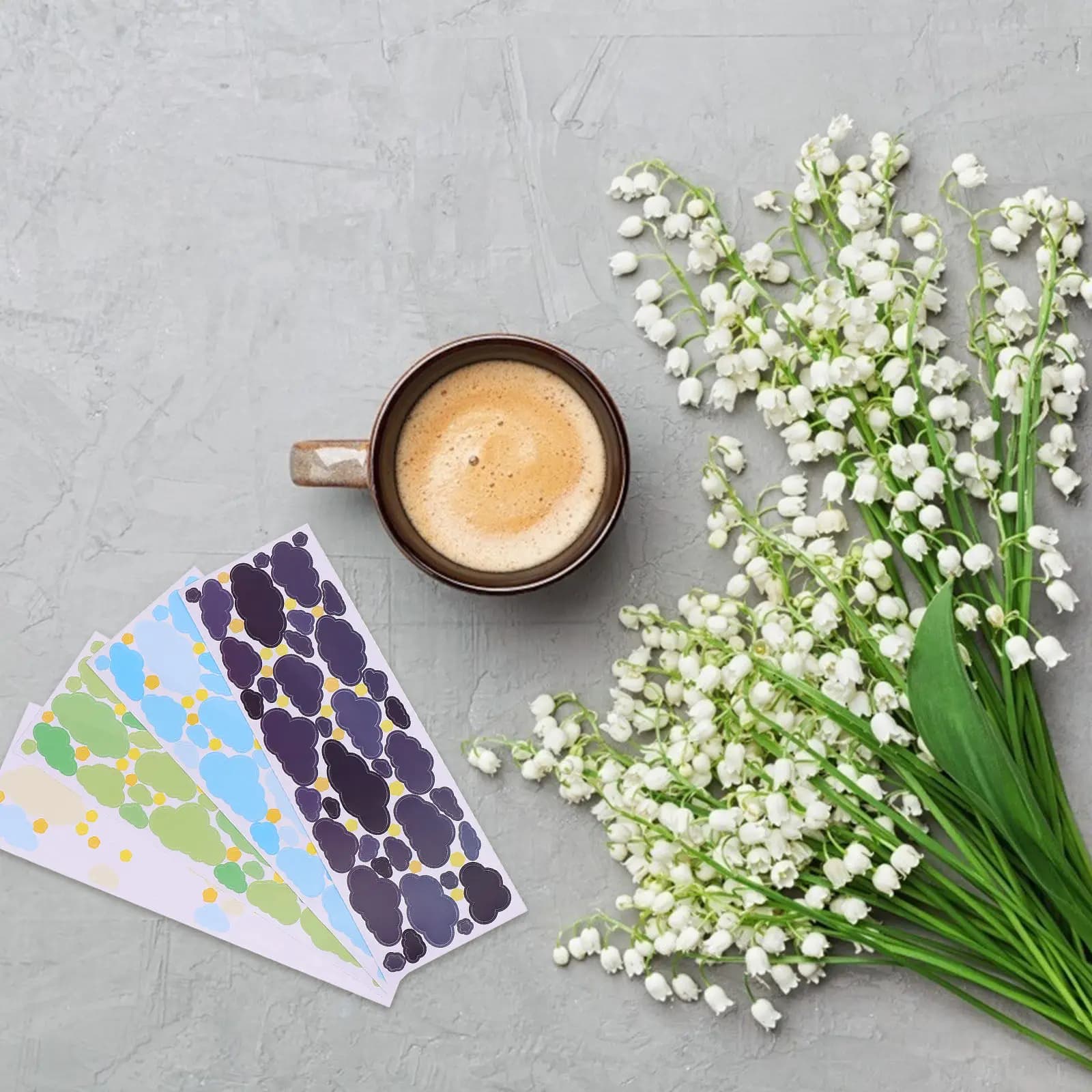 4 Fogli di Adorabili Adesivi Decorativi a Forma di Nuvola, Sticker Creativi Fai-da-Te per Diari di Viaggio, Cancelleria, Scrapbooking, Planner e Quaderni