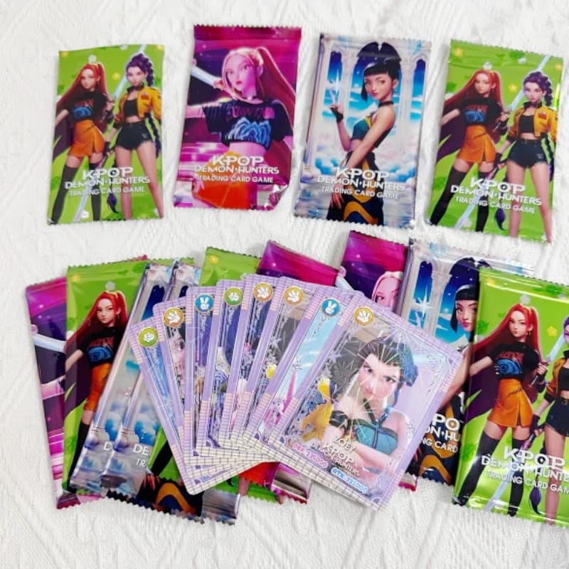 Nuove Carte Collezionabili K-POP Demon Hunters 2026, Gioco di Carte Anime, Pacchetto Booster di Carte Rare Foil, Regalo per Fan e Bambini