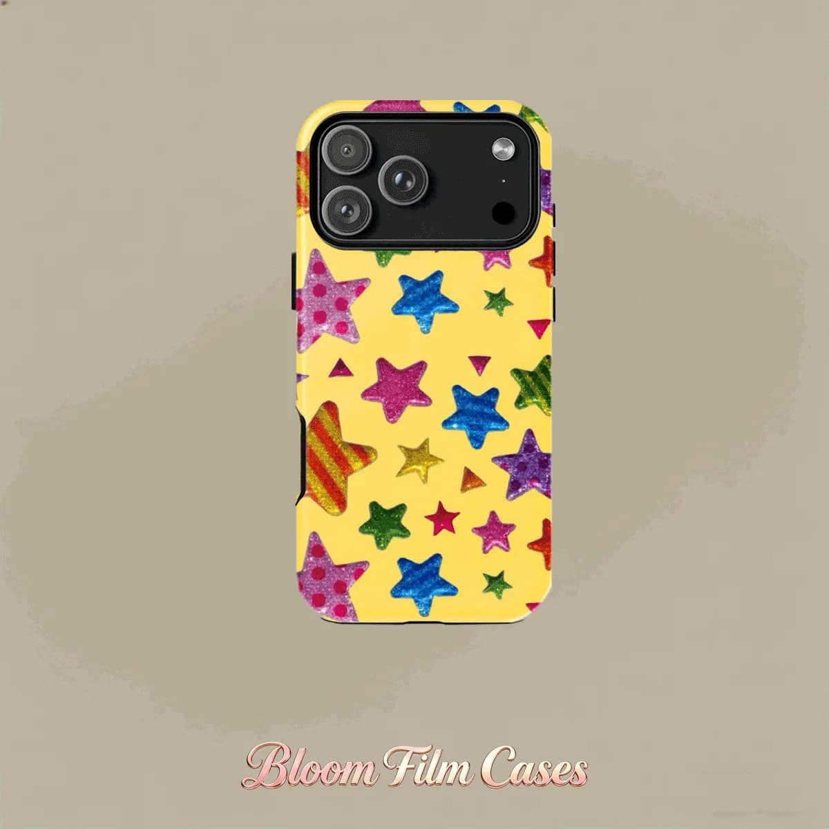 Custodia per telefono a doppio strato con stampa di stelle colorate su sfondo giallo, compatibile con le serie iPhone 17, 16, 15, 14, 13, 12, 11 Plus e Pro Max
