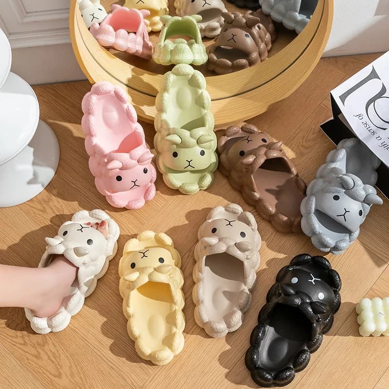 Pantofole da donna a forma di pecora, morbide, con suola spessa in PVC, antiscivolo, con stampa cartoon, per la casa, per coppie.