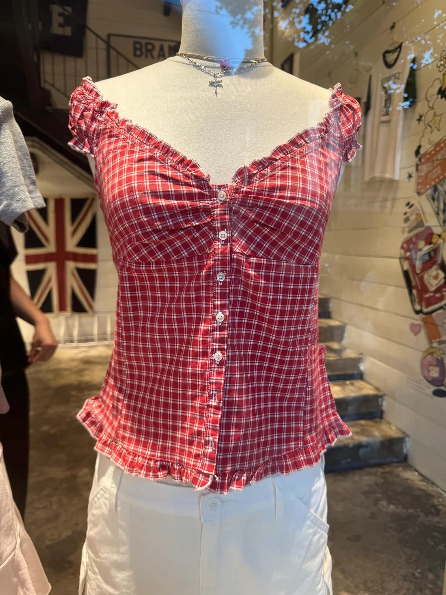 New Red Plaid T-shirt vintage camicetta da donna con volant scollo a V monopetto slim Tees estate casual dolce cotone manica a sbuffo camicie