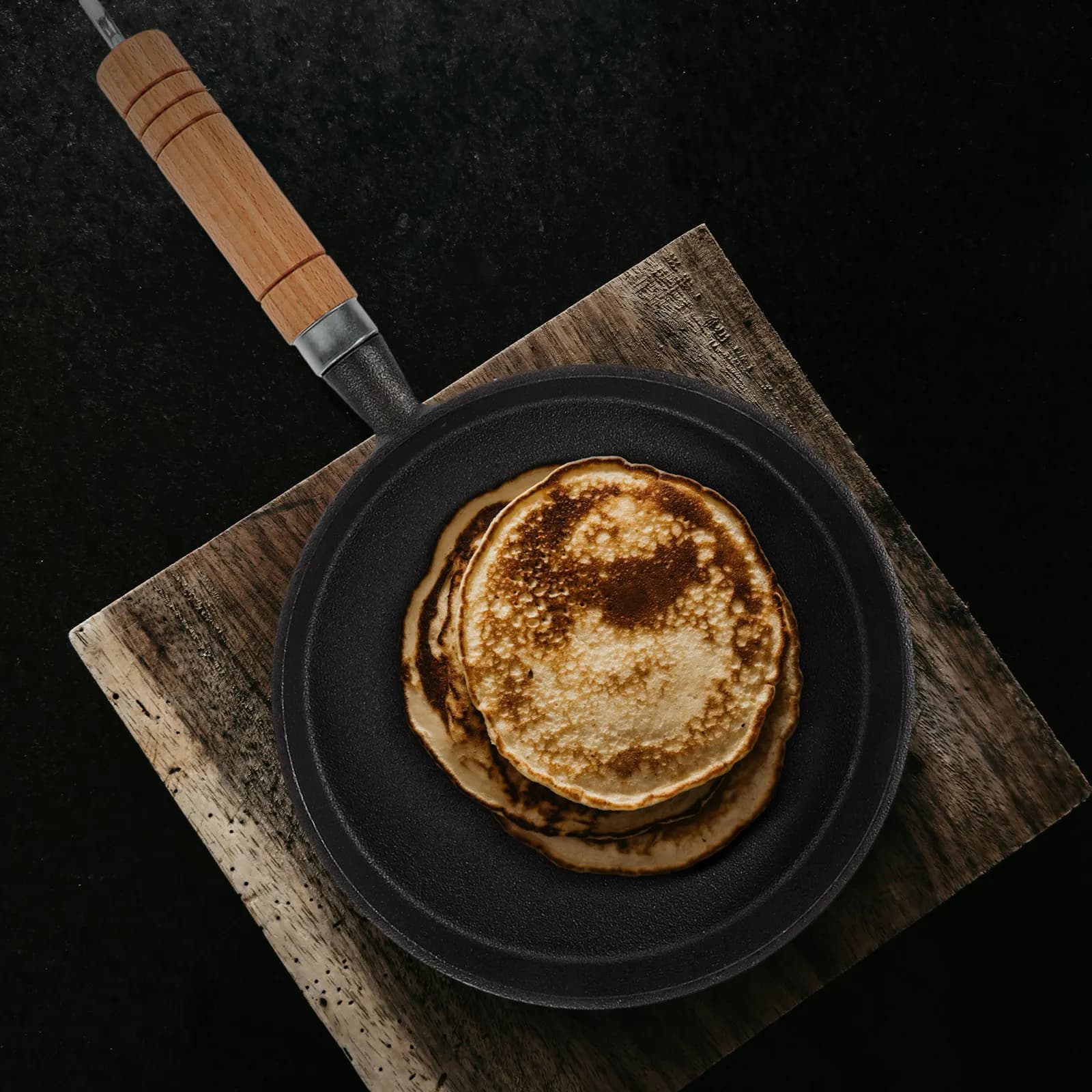 Premium Nonstick Frying Pan Ideal for Crepes Eggs Steaks Tortillas Portable Kitchen Pan with Ergonomic Handles Cast Iron Skillet