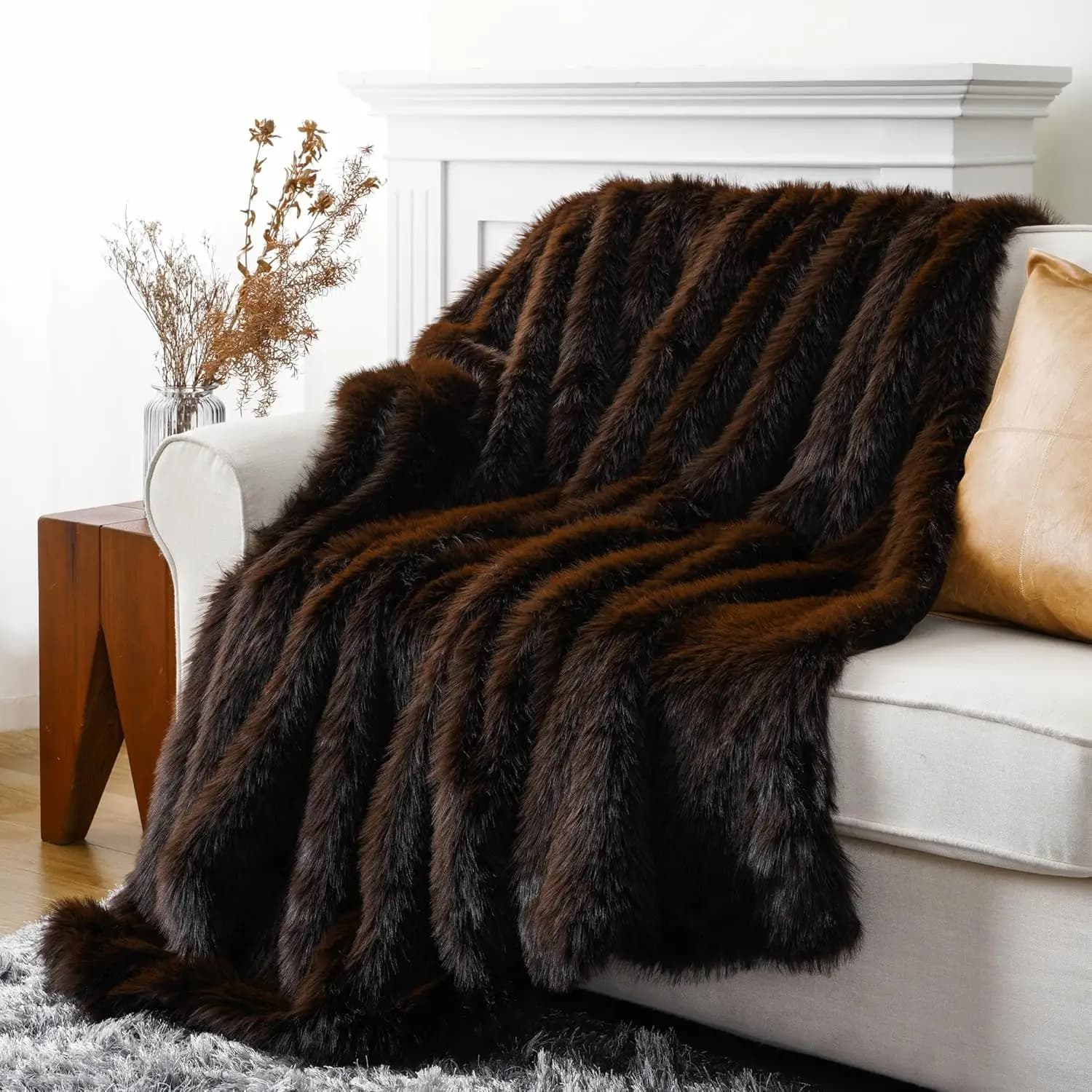 Luxury Brown Synthetic Fur Shooting Cover, Large, Soft, Warm, Cozy, Soft, For Bed House Decoration, King Size 60x80