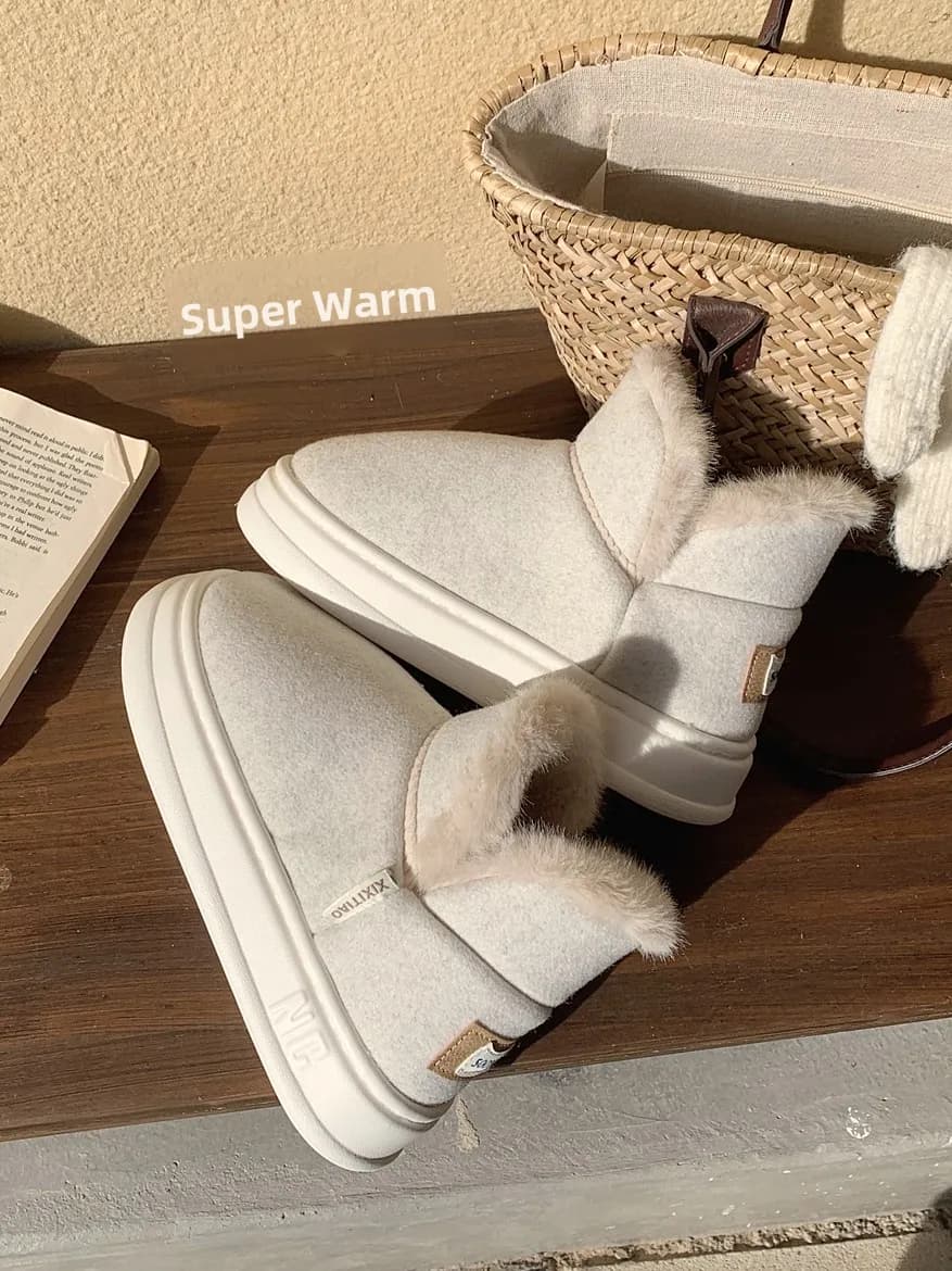 Thickened Short Tube Snow Boots Women's Fashionable Outdoor Wear Winter Warm Cotton Shoes round Toe Flat Bottom Boots