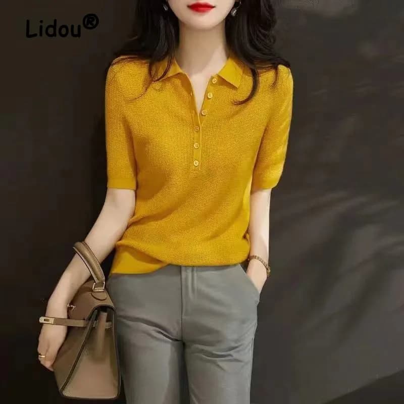 Camicetta da ufficio tinta unita moda donna nuova classica manica corta con bottoni ornamento colletto polo camicia pullover da donna tutto-fiammifero 2023