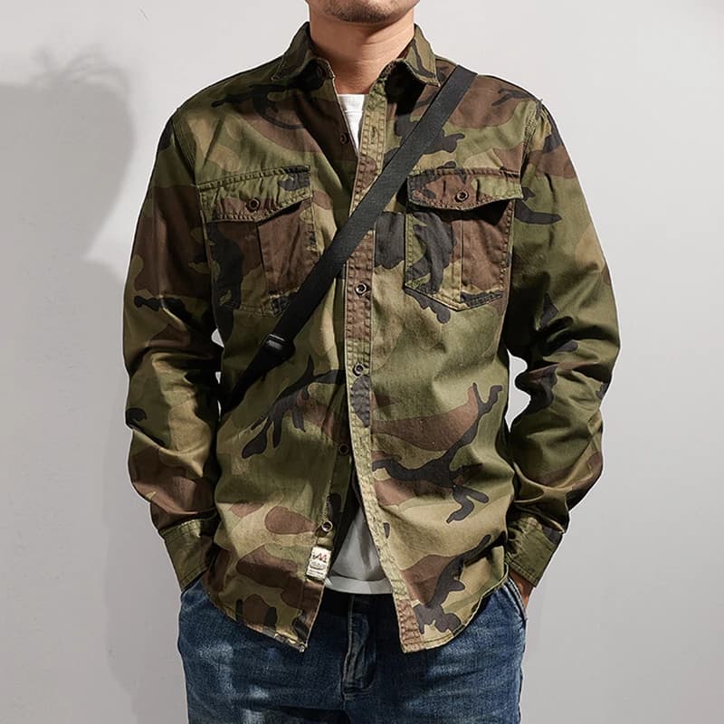 Camicia mimetica stile militare uomo primavera autunno nuova moda camicetta cargo multitasche top in cotone versatile allentato casual vintage