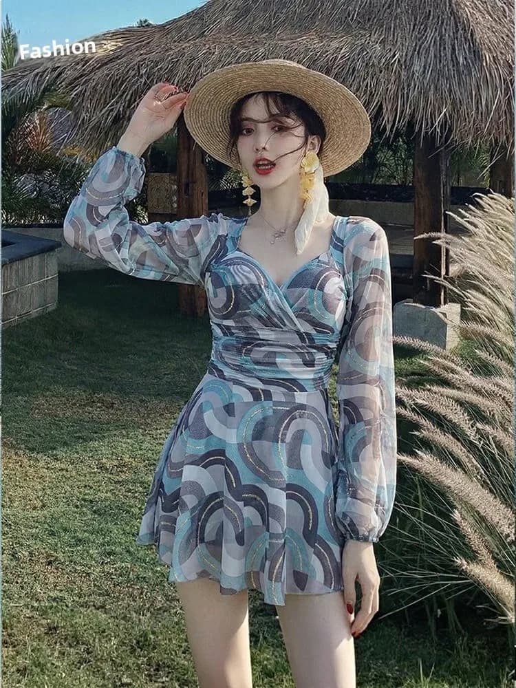 Full-size Couxu women's swimsuit with long sleeves, holiday style, thermal springs, luxury feeling, hiding imperfections