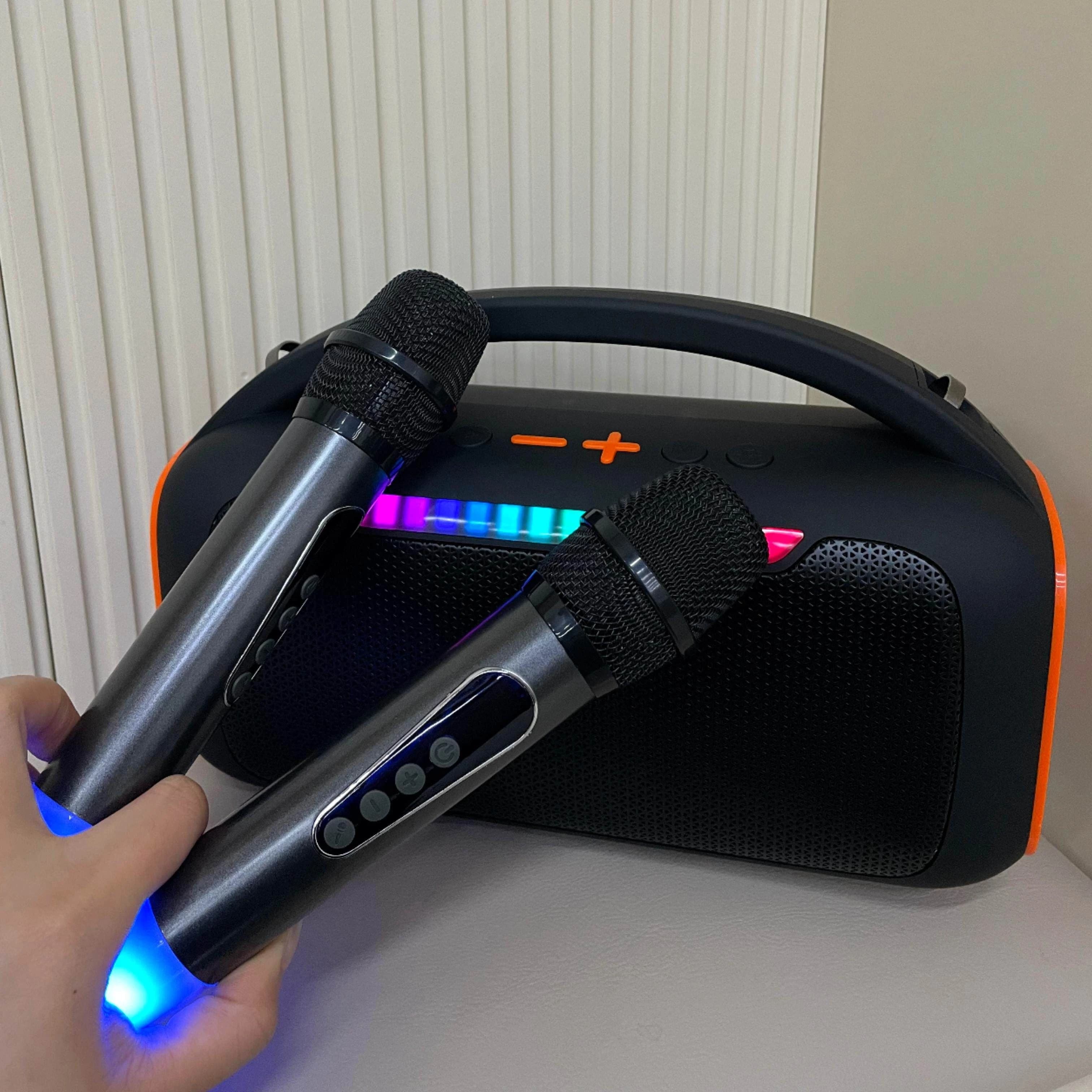 Sistema Karaoke Portatile con 2 Microfoni, Luci RGB, 30W, Connessione Automatica all'Accensione, Supporto BT/USB/TF/AUX