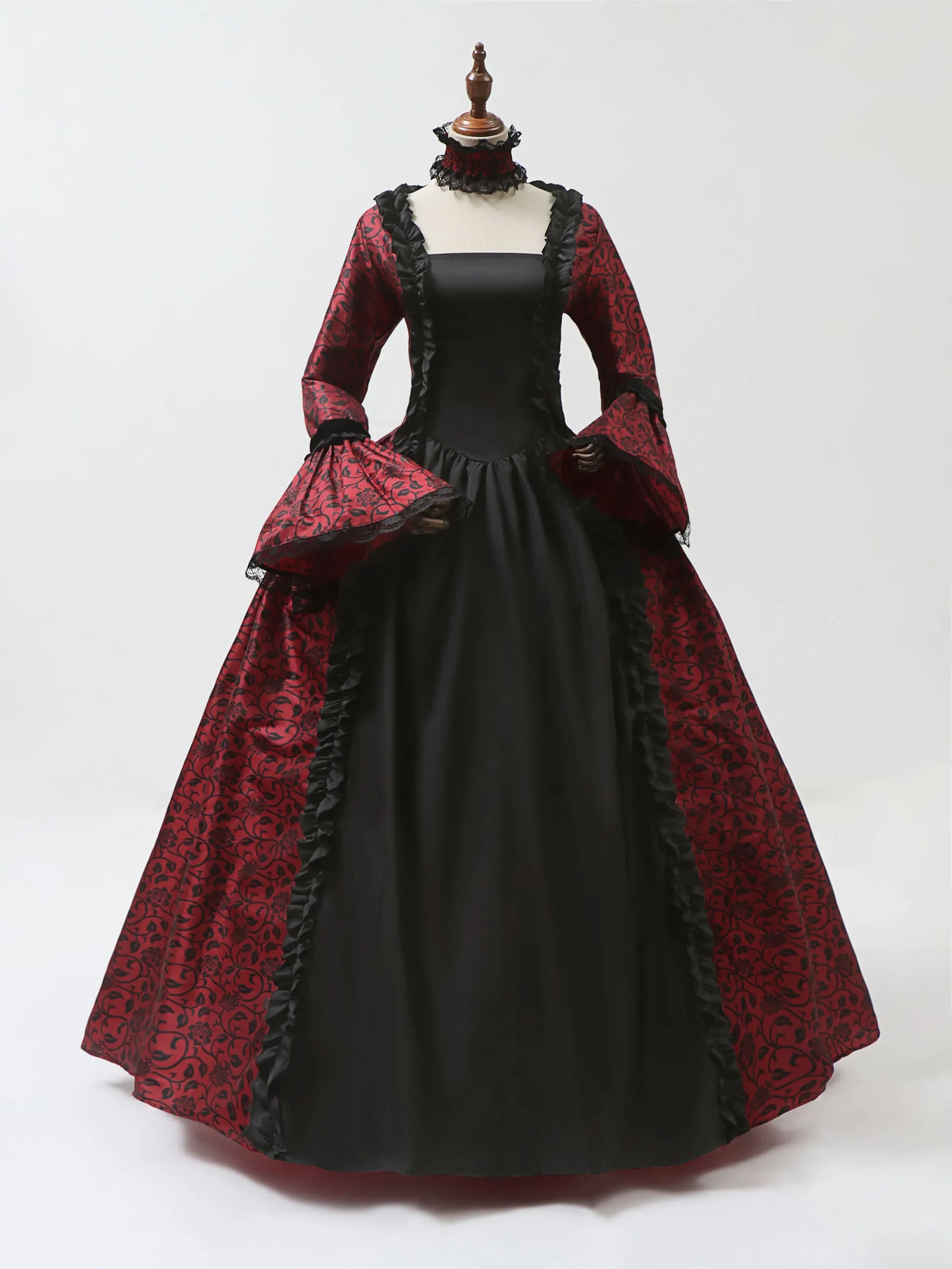 Cosplay dress by Maria Antonietta with medieval sleeves, Victorian formal party dress, gothic gown