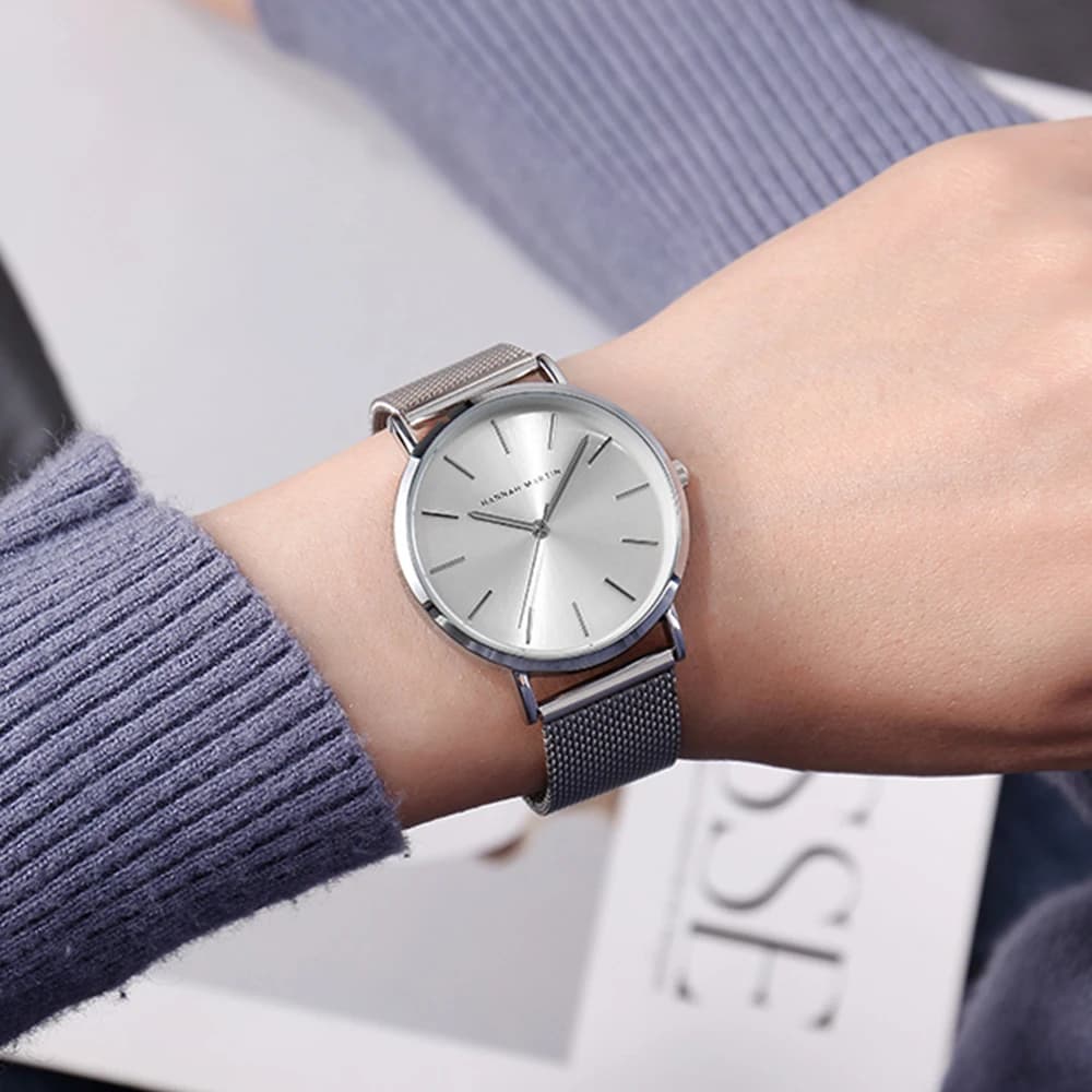 Orologio da polso in maglia di acciaio inossidabile HM di lusso delle migliori marche Movimento al quarzo giapponese Sk Orologio da donna in stile elegante con design in oro rosa