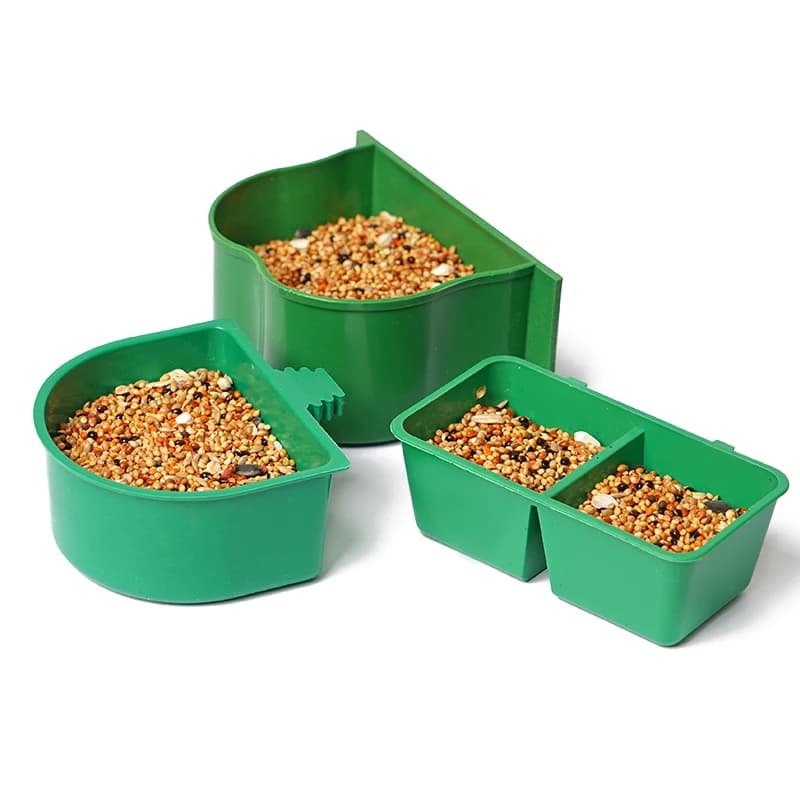 Mangiatoia per uccelli vassoio per alimenti pappagallo abbeveratoio per acqua ciotola per animali da appendere ciotola per uccelli forniture per uccelli tazze per bere prodotti per animali domestici 2 pezzi