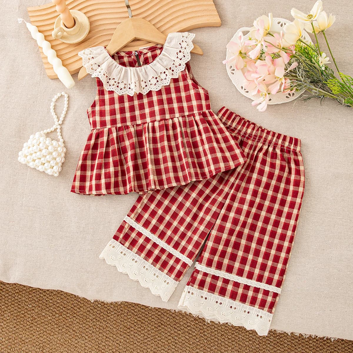 Set da 2 pezzi per bambina, top senza maniche in pizzo a quadretti estivo e pantaloni, abbigliamento per bambina, grazioso set da spiaggia in cotone per bambina