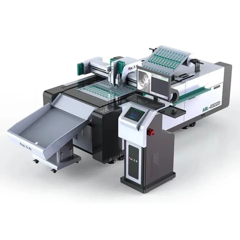Piccola tagliatrice per vinile con alimentazione automatica per plotter CAD pubblicitario CNC