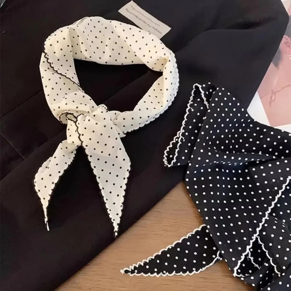 Fascia per Capelli Triangolare alla Moda da Spiaggia in Poliestere Traspirante, Foulard Triangolare con Bordo in Pizzo, Sciarpa Versatile per il Collo Estiva