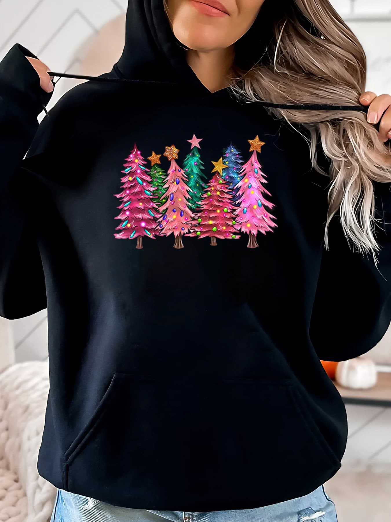 Hoodie with Christmas print cheerful and bright woman casual clothing Black Strong cuts