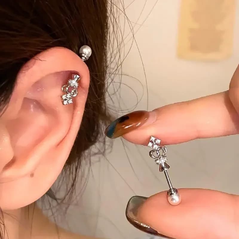 Stainless Steel Heart Planet Ear Bone Nail for Women Punk Earrings with Four-point Star Jewelry Gifts Y2K