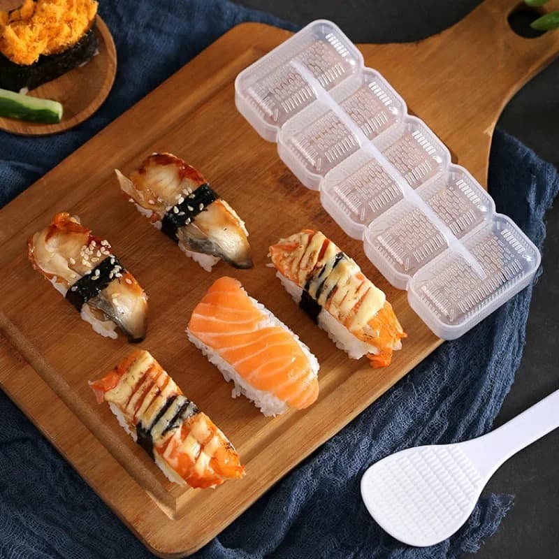 Stampo per palline di riso Stampo per sushi Nigiri giapponese Stampo per sushi Palla di riso Scatola di immagazzinaggio a pressione antiaderente Scatola per il pranzo Strumento per il pranzo Cucina fai da te
