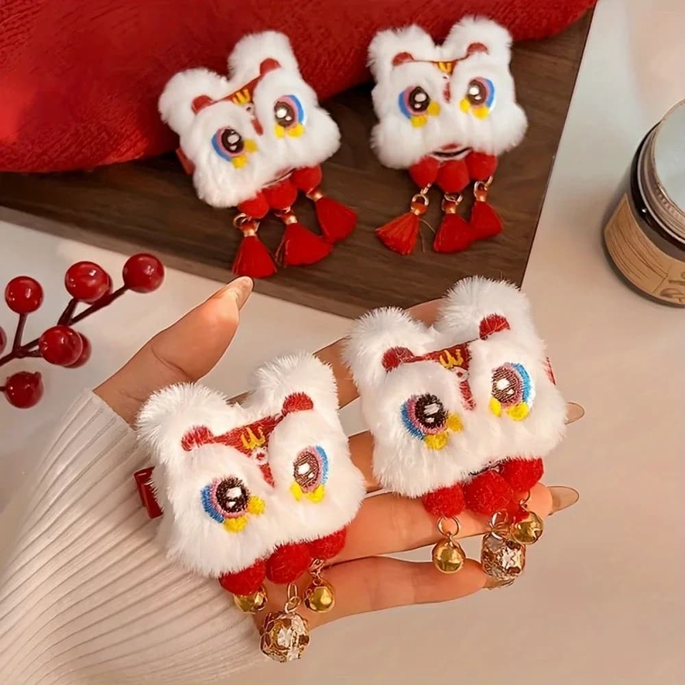 Trendy Lion Waking Plush Hair Clip, New Year Auspicious Headpiece, Double Meatball Head Children's Accessory Chinese New Year