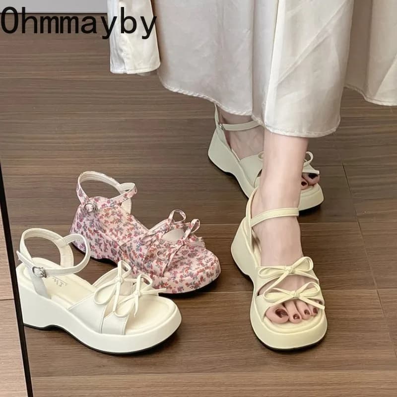 Sandali Donna Estivi con Plateau e Suola Spessa Stile Street, Sandali Floreali alla Moda da Esterno con Nodo a Farfalla, Sandali Gladiatore Eleganti