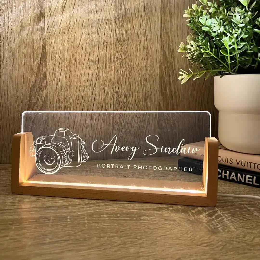 Custom Desk Decoration with Photography, Acrylic Camera Shape Plate, LED Night Light, Custom Name, USB Light for Studio, Photographer Gift