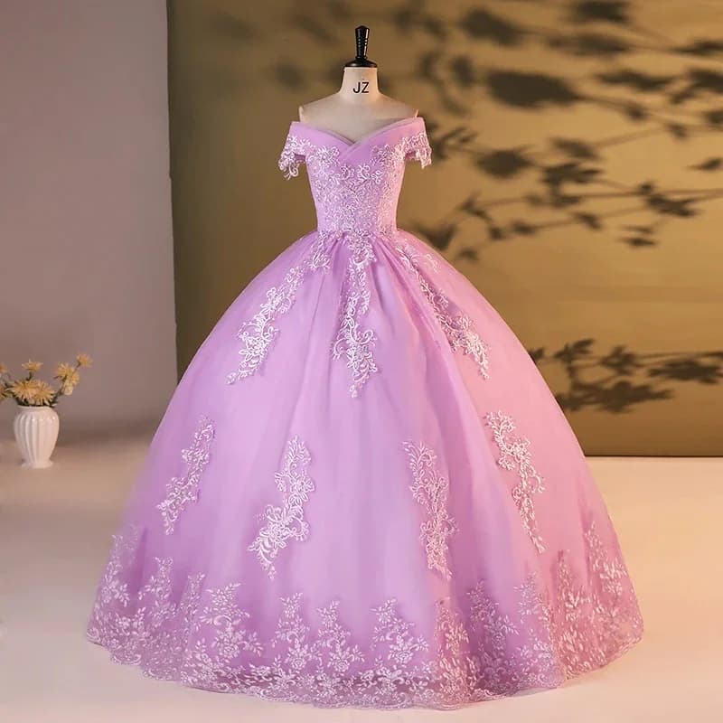 Al largo della spalla 2025 Nuovi semplici abiti Quinceanera per le donne Abiti da sera ricamati in pizzo Abito da principessa Vestido De Novia